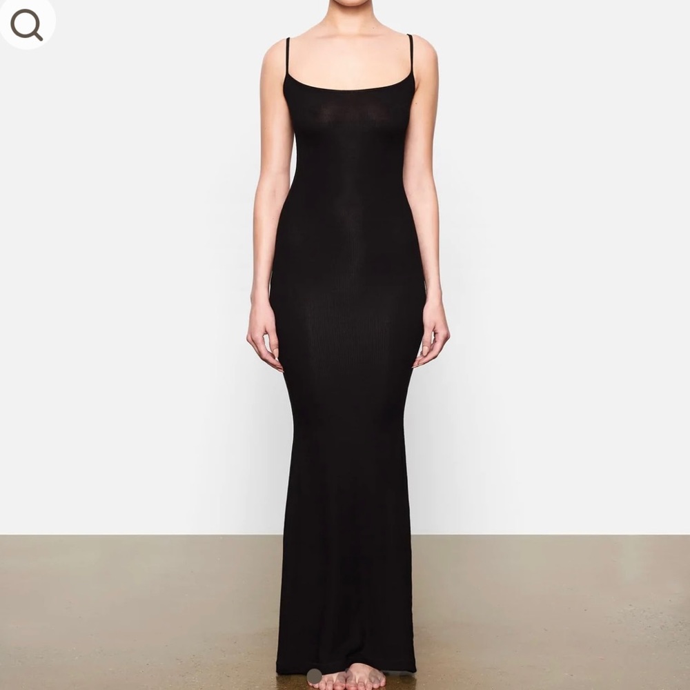 Skims Lounge Dress